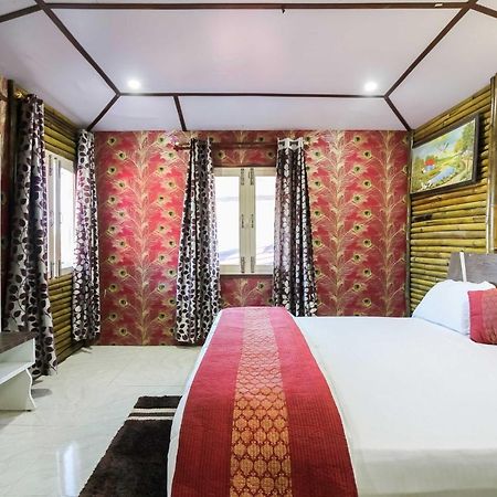Glamwood Resort Dhanaulti, Ranked 1 In ダノルティ エクステリア 写真